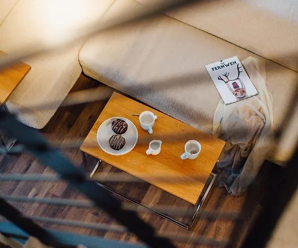 M2 Living Maisonette No 7 * 프레로