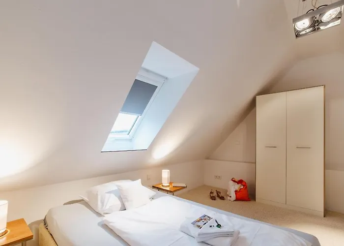 M2 Living Maisonette No 7 프레로